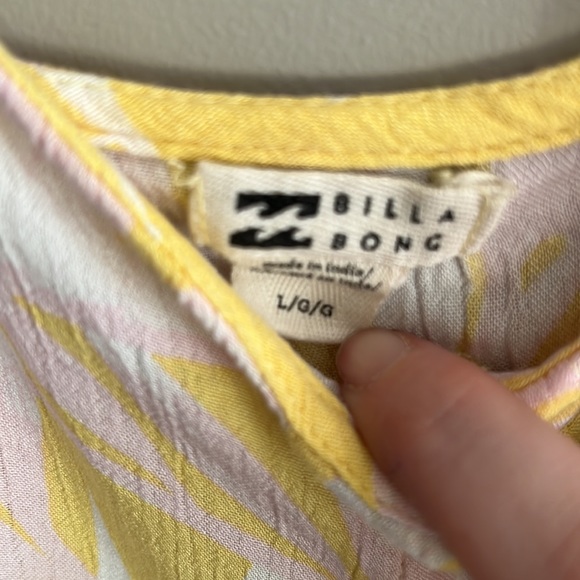 Billabong dress - Picture 4 of 7